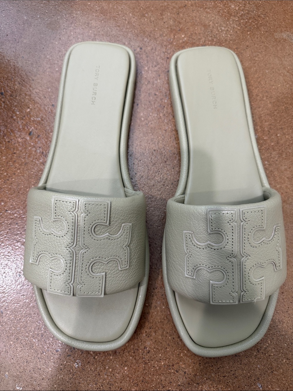 Tory is Burch Double T Sport Slide in Olive Sprig Size 10.5 - Picture 2 of 7